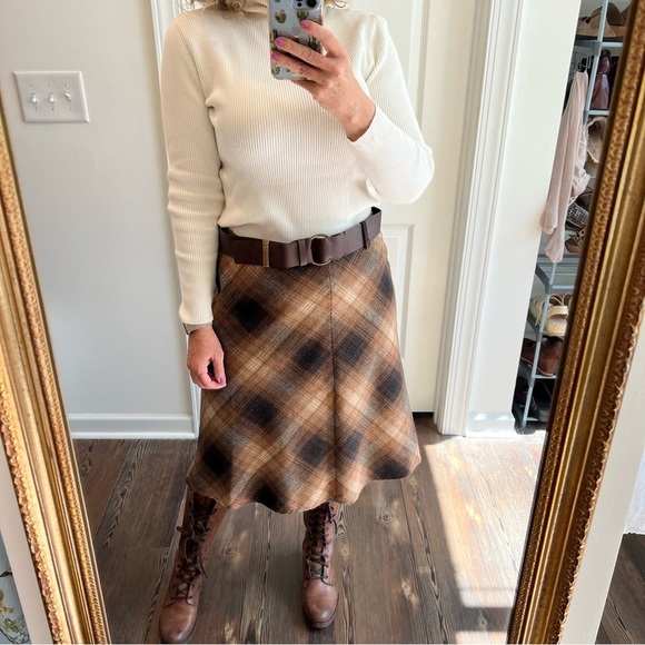 Fenn Wright Manson Dresses & Skirts - Wool blend plaid skirt Fenn Wright Manson size 8